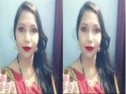 Desi Bhabhi Record her Bathing Video