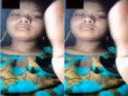 Bangla Randi Showing her Boobs On Video Call