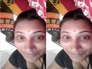 Today Exclusive –Sexy Bhabhi Record her Bathing Video For Lover